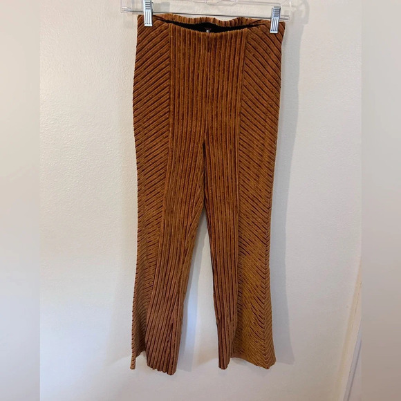 Free People Women’s‎ Pull On Flare Pants Size Extra Small Orange  Gold Corduroy - Picture 1 of 12
